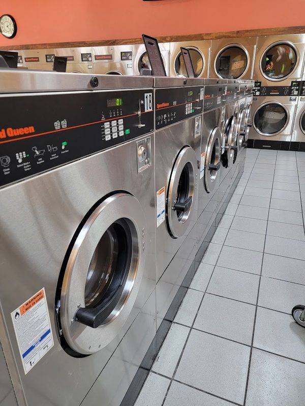 Tiny Bubbles Laundry