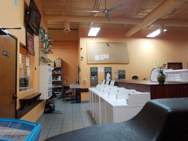 Tiny Bubbles Laundry